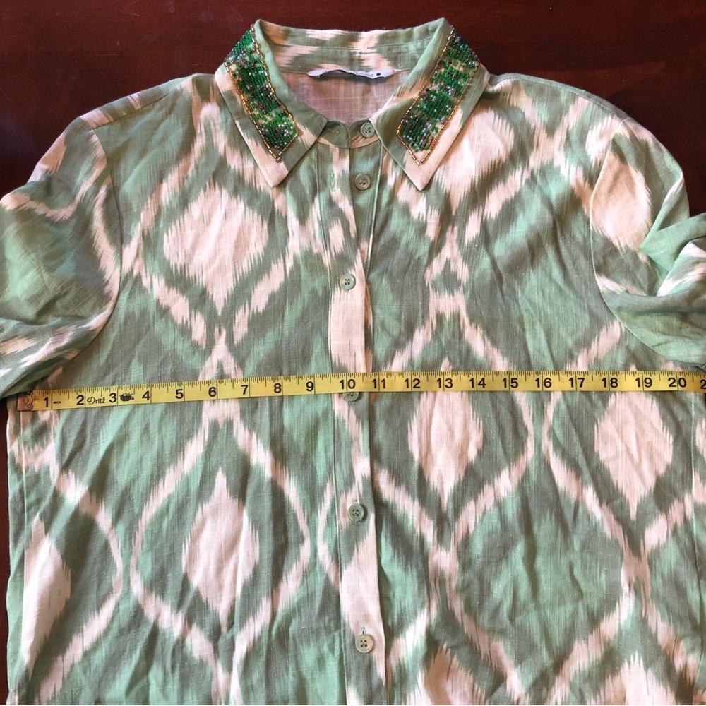 Zara Green & cream ikat pattern short sleeve w/beaded lapel collar Size Medium - Picture 11 of 14
